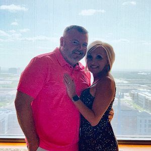 Meet your Posher, Larissa